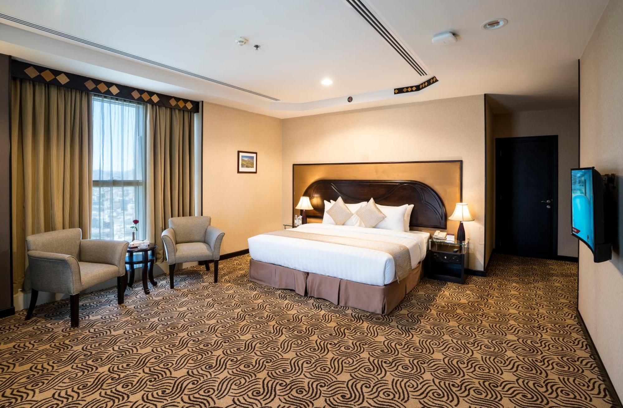 アワリブ インターナショナル ホテル ターイフ 部屋 写真 Deluxe Suite